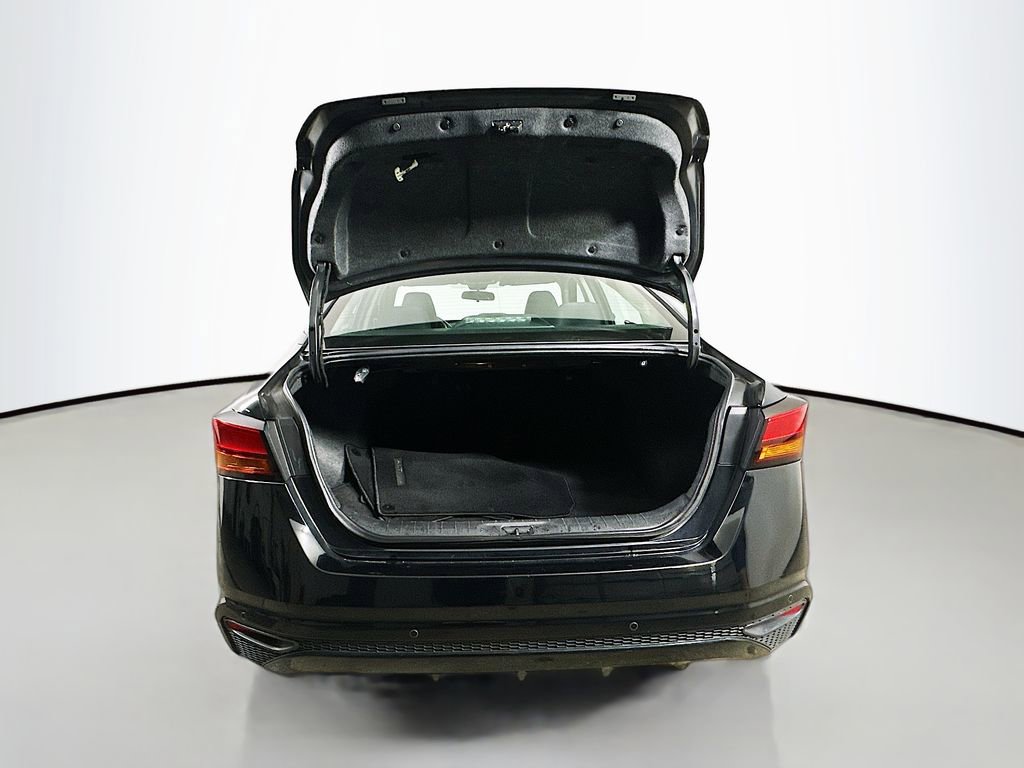Used 2024 Nissan Altima 2.5 SV FWD image 34