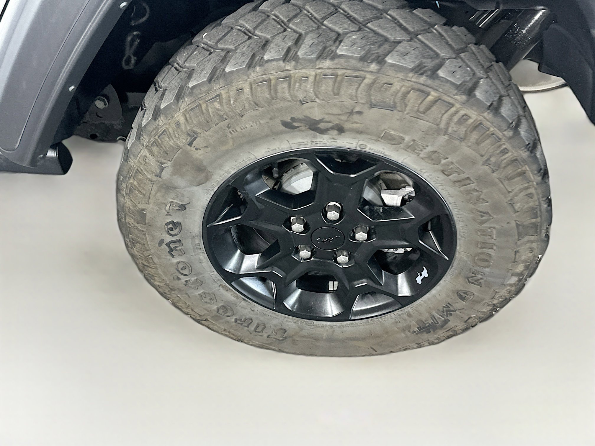 Used 2023 Jeep Wrangler Unlimited w/ 8.4" Radio Group AWD/4WD image 11