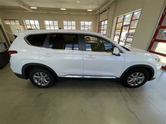 Used 2019 Hyundai Santa Fe SE AWD/4WD image 8