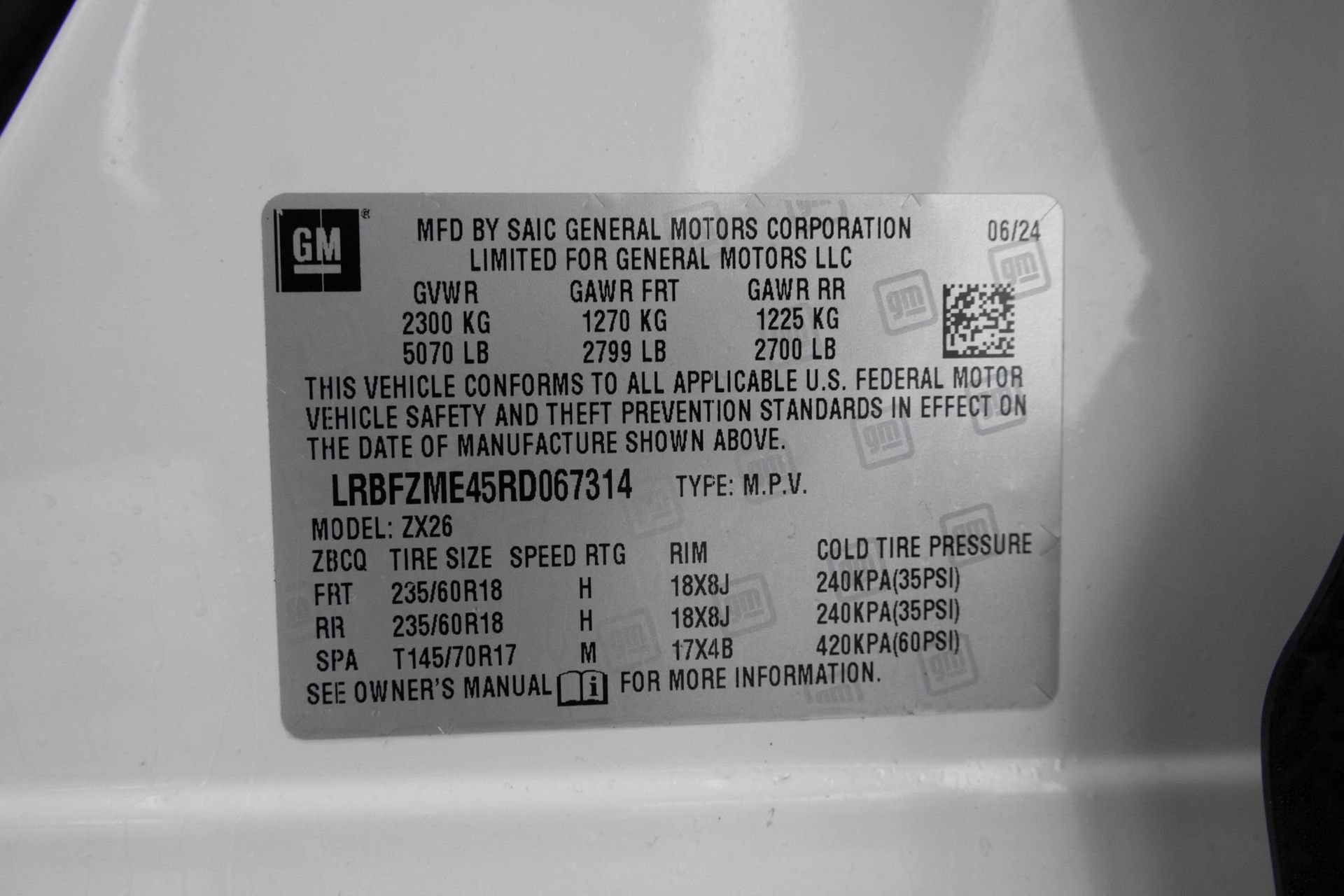 Used 2024 Buick Envision Preferred AWD/4WD image 48