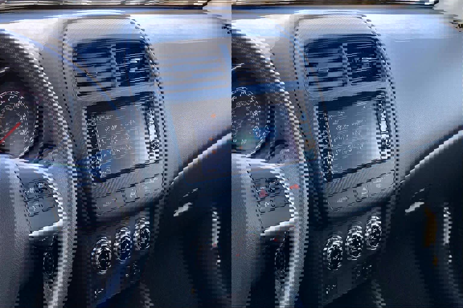 Used 2025 Mitsubishi Outlander Sport ES image 7