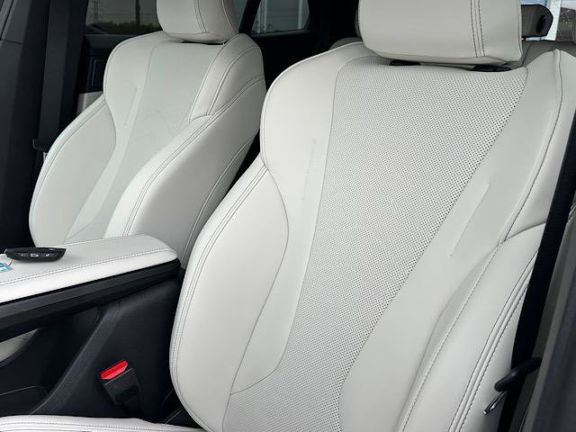 Used 2026 BMW X2 xDrive28i AWD/4WD image 15