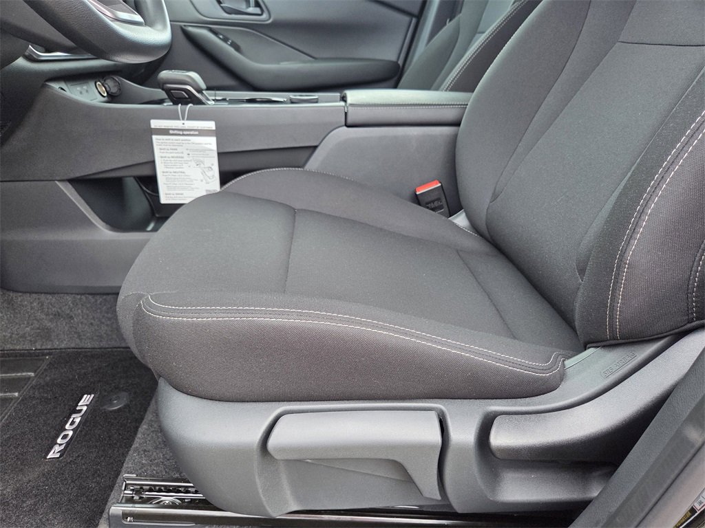 Certified 2025 Nissan Rogue S image 11