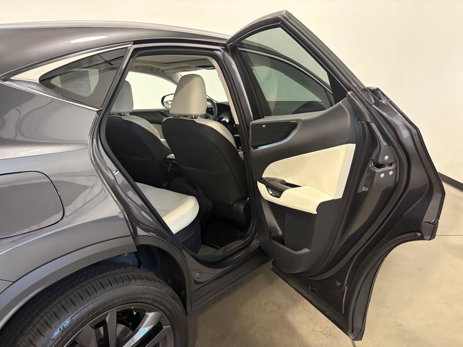 Used 2026 Lexus NX 450h+ AWD w/ Accessory Package (2T) image 33