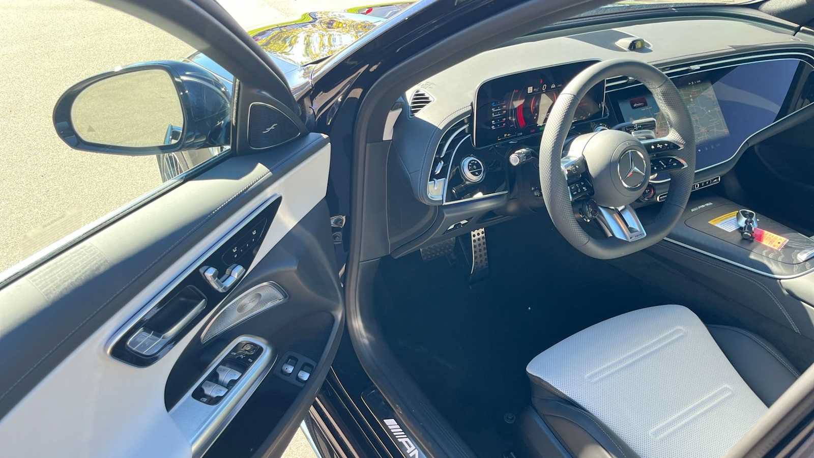 New 2027 Mercedes-Benz E 53 AMG e 4MATIC Sedan image 14