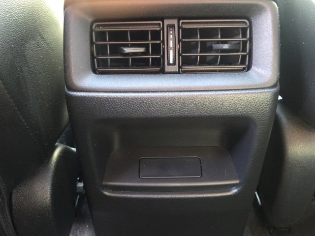 Used 2023 Honda CR-V EX-L image 17