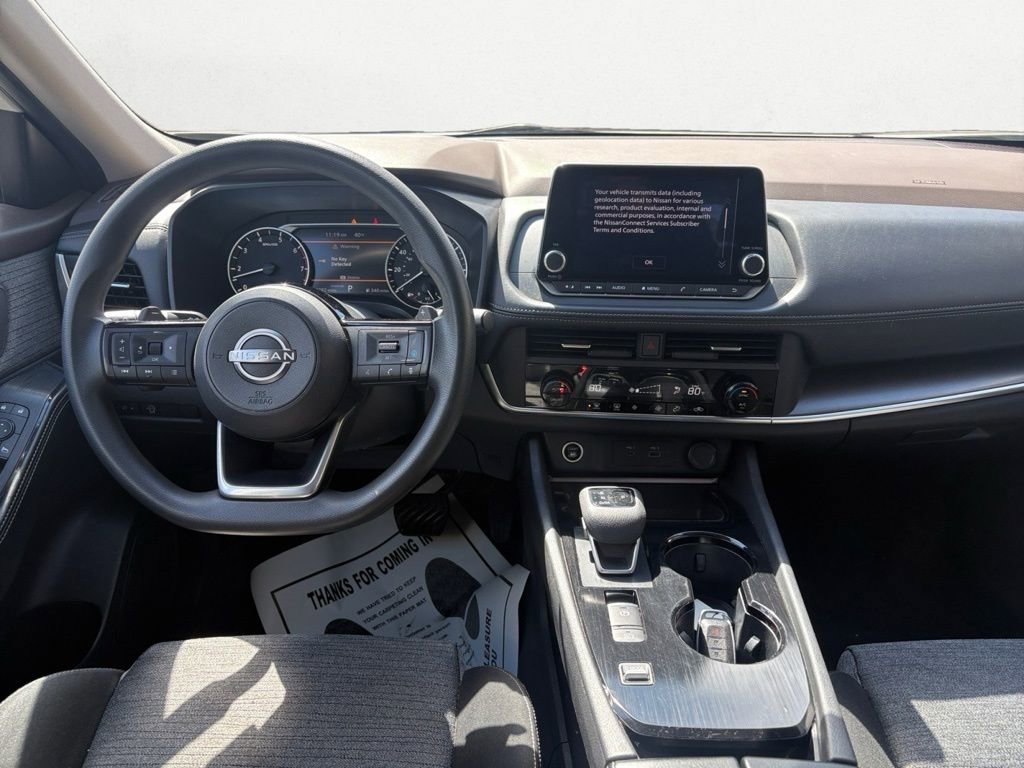 Used 2023 Nissan Rogue SV image 13