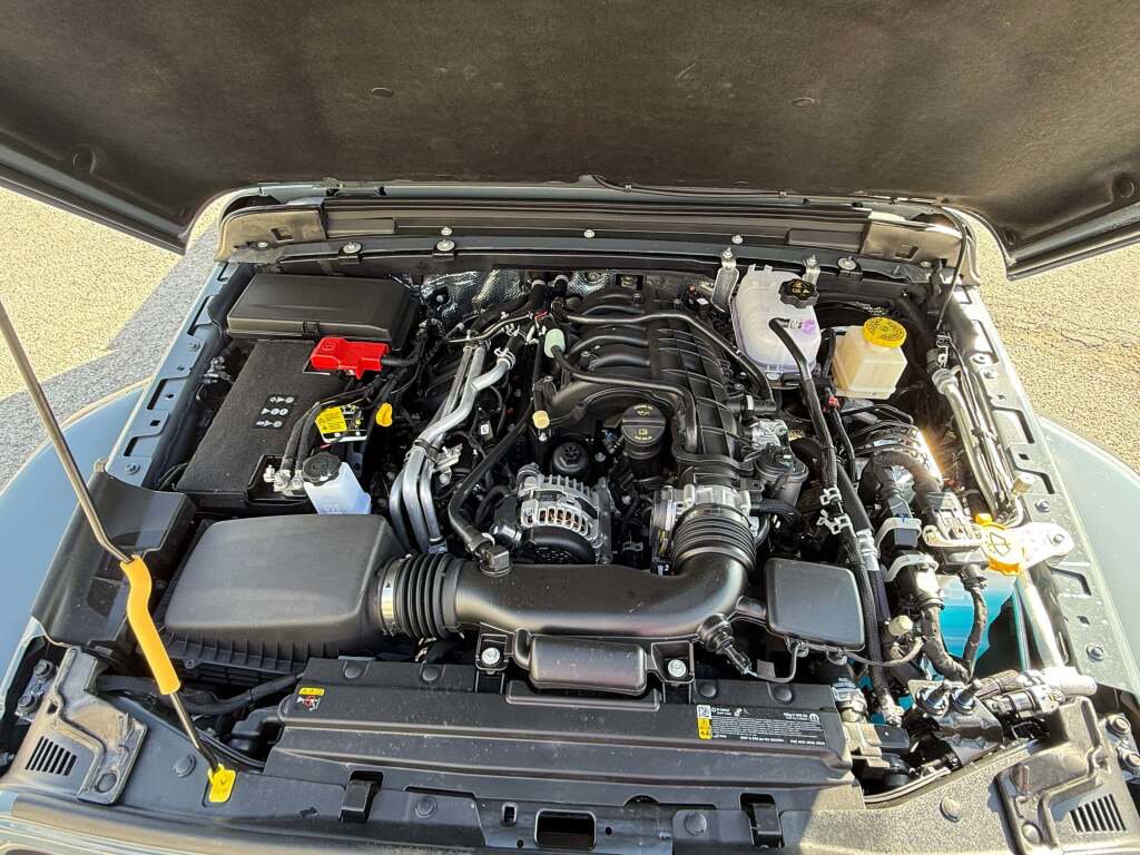 New 2025 Jeep Gladiator Sport image 20