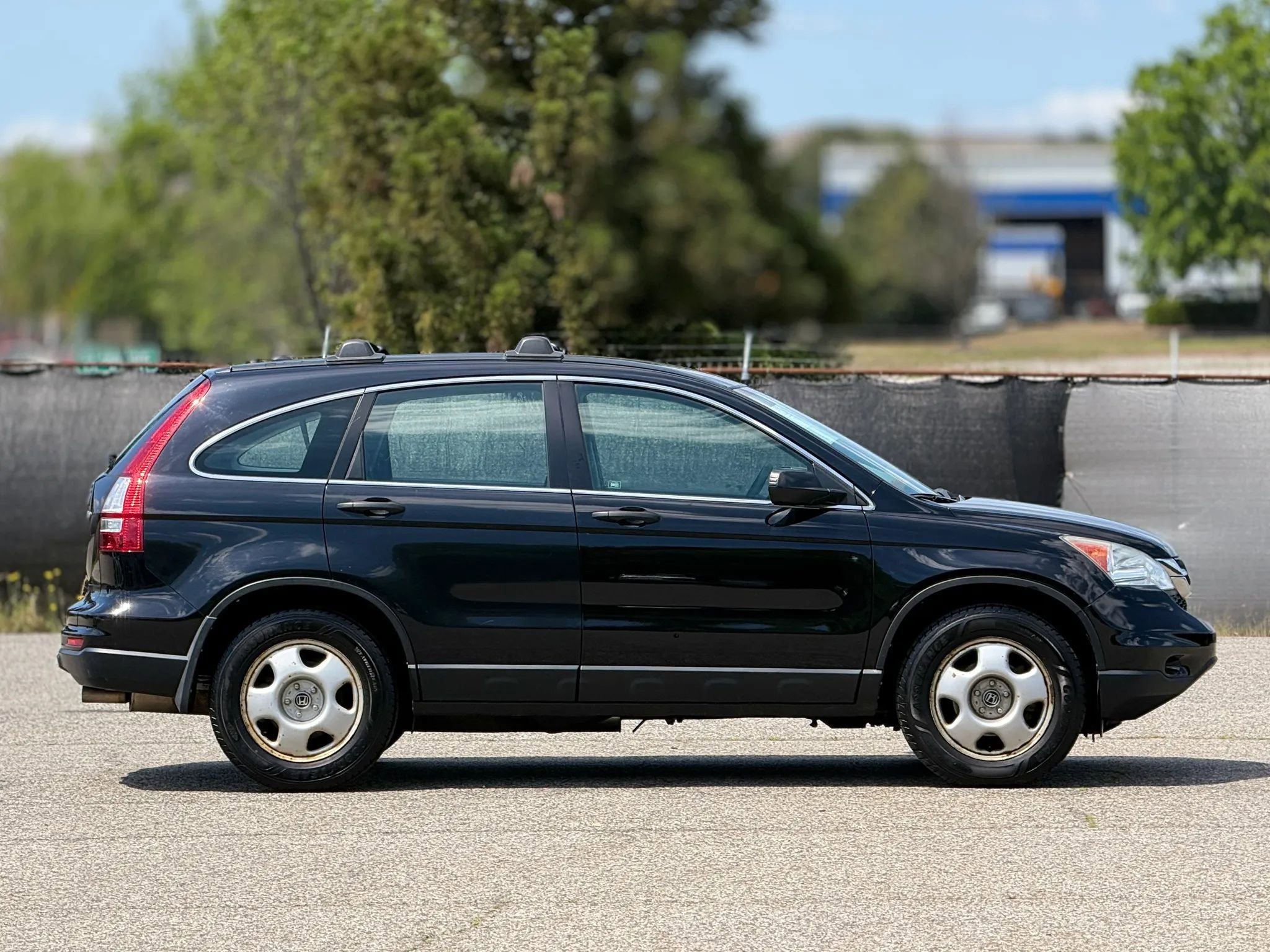 Used 2011 Honda CR-V LX image 7