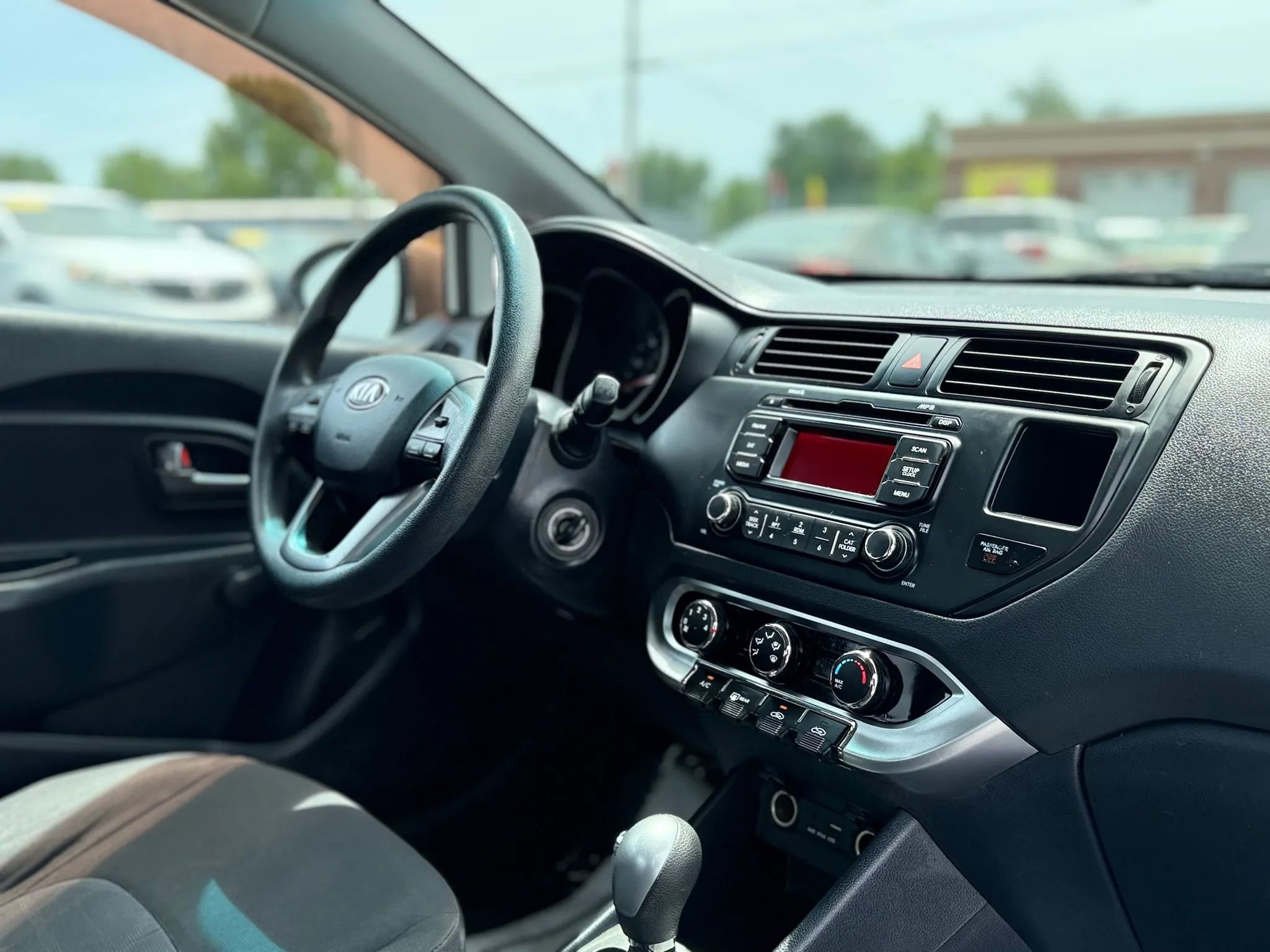 Used 2015 Kia Rio LX FWD image 41