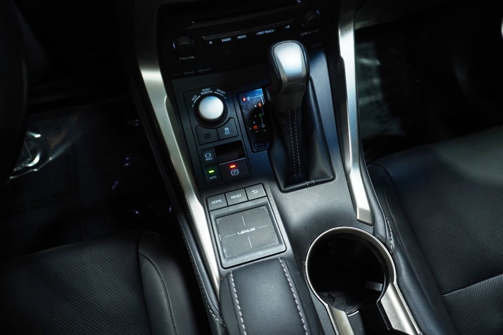 Used 2015 Lexus NX 200t AWD w/ Luxury Package image 19