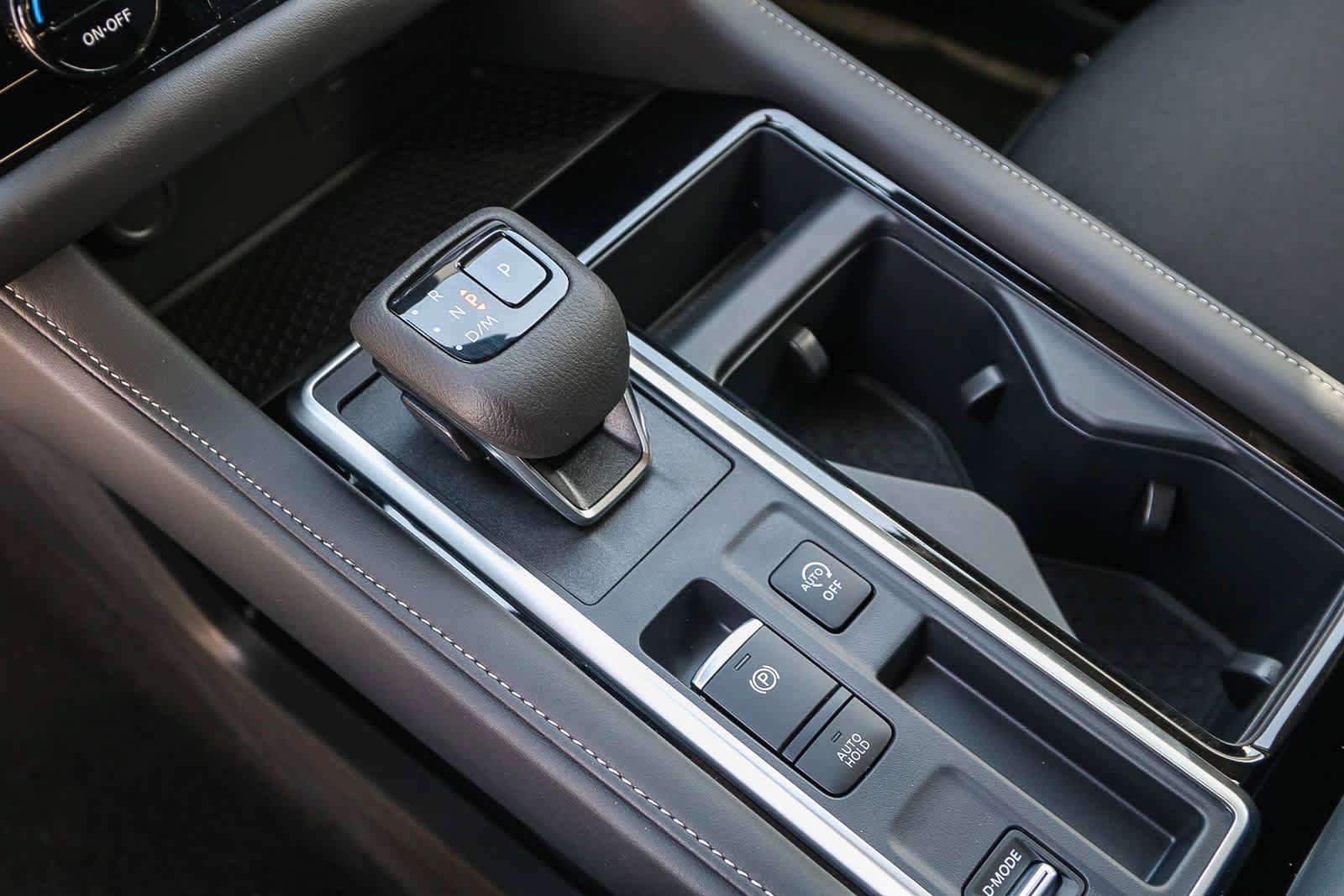 New 2025 Nissan Pathfinder SV FWD image 22