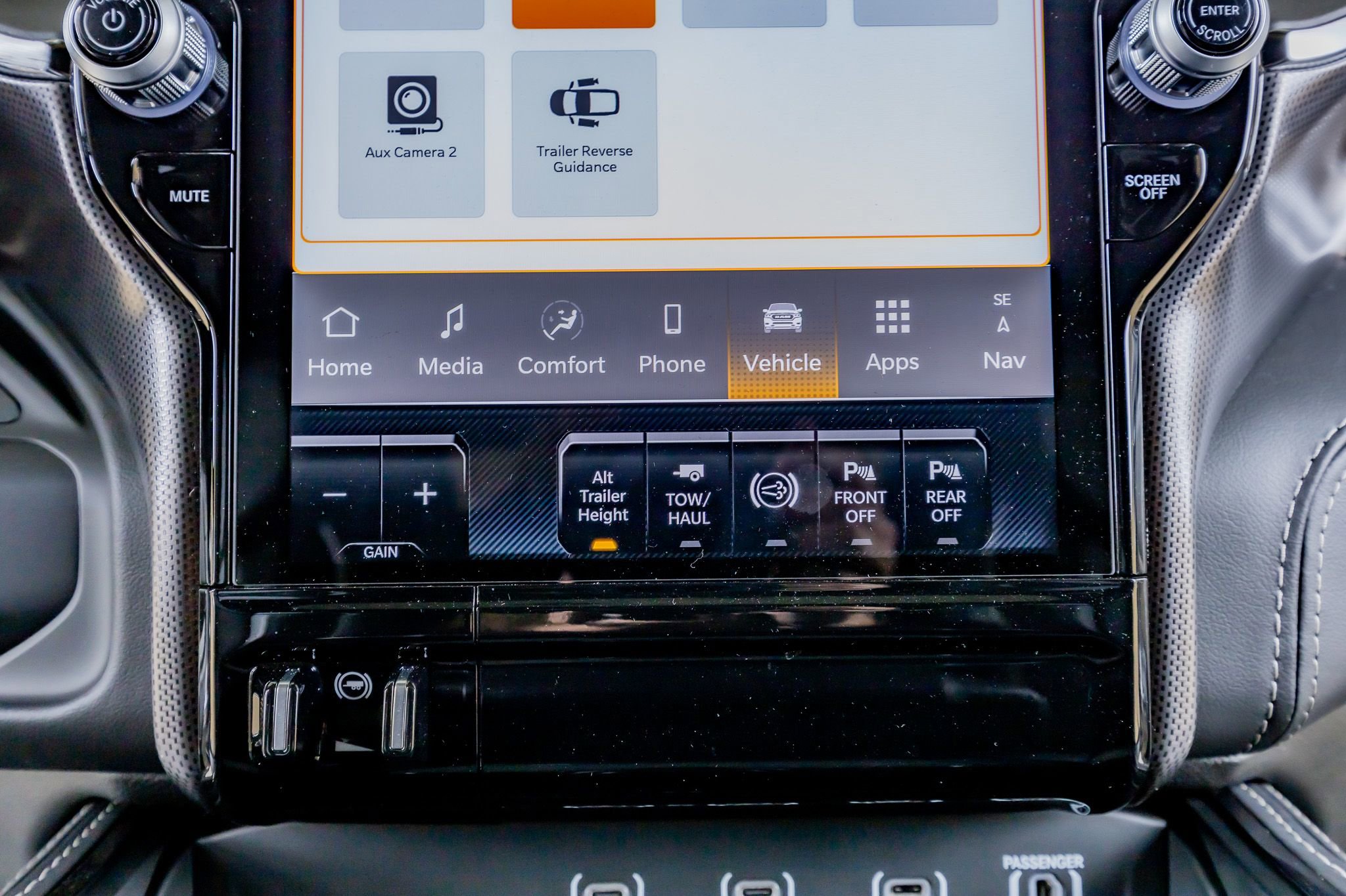 Used 2025 RAM 3500 Limited image 24