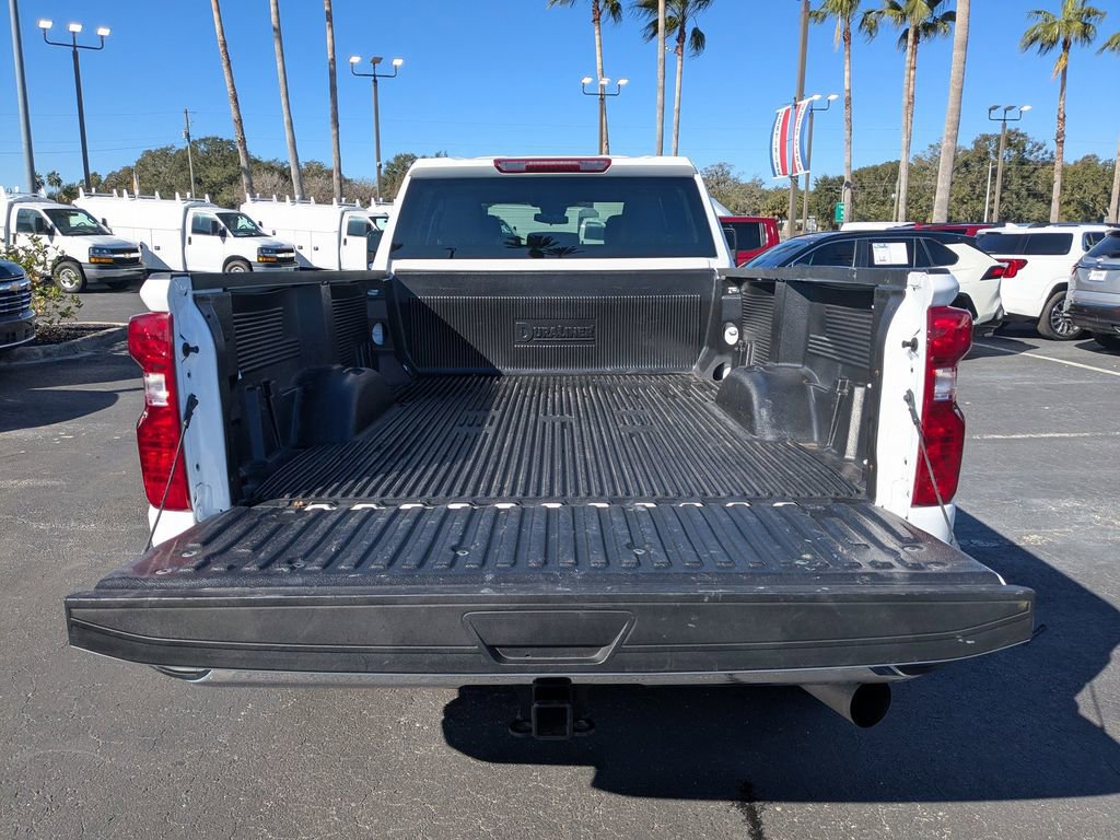Used 2025 Chevrolet Silverado 2500 LT w/ Convenience Package image 13