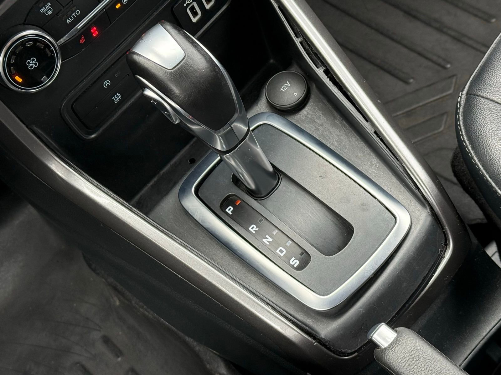 Used 2019 Ford EcoSport SES w/ SES Black Appearance Package AWD/4WD image 25