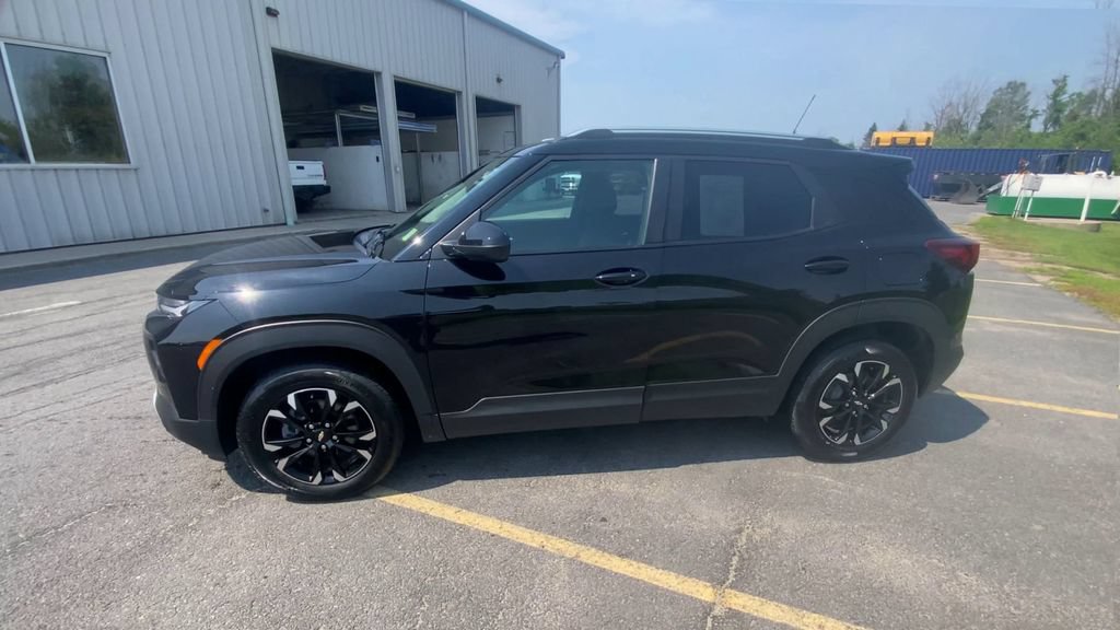 Certified 2023 Chevrolet TrailBlazer LT FWD image 5