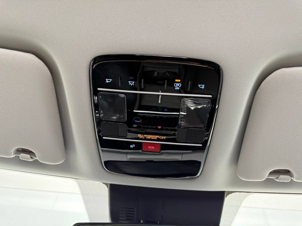 Used 2026 Hyundai Santa Fe SEL FWD image 53