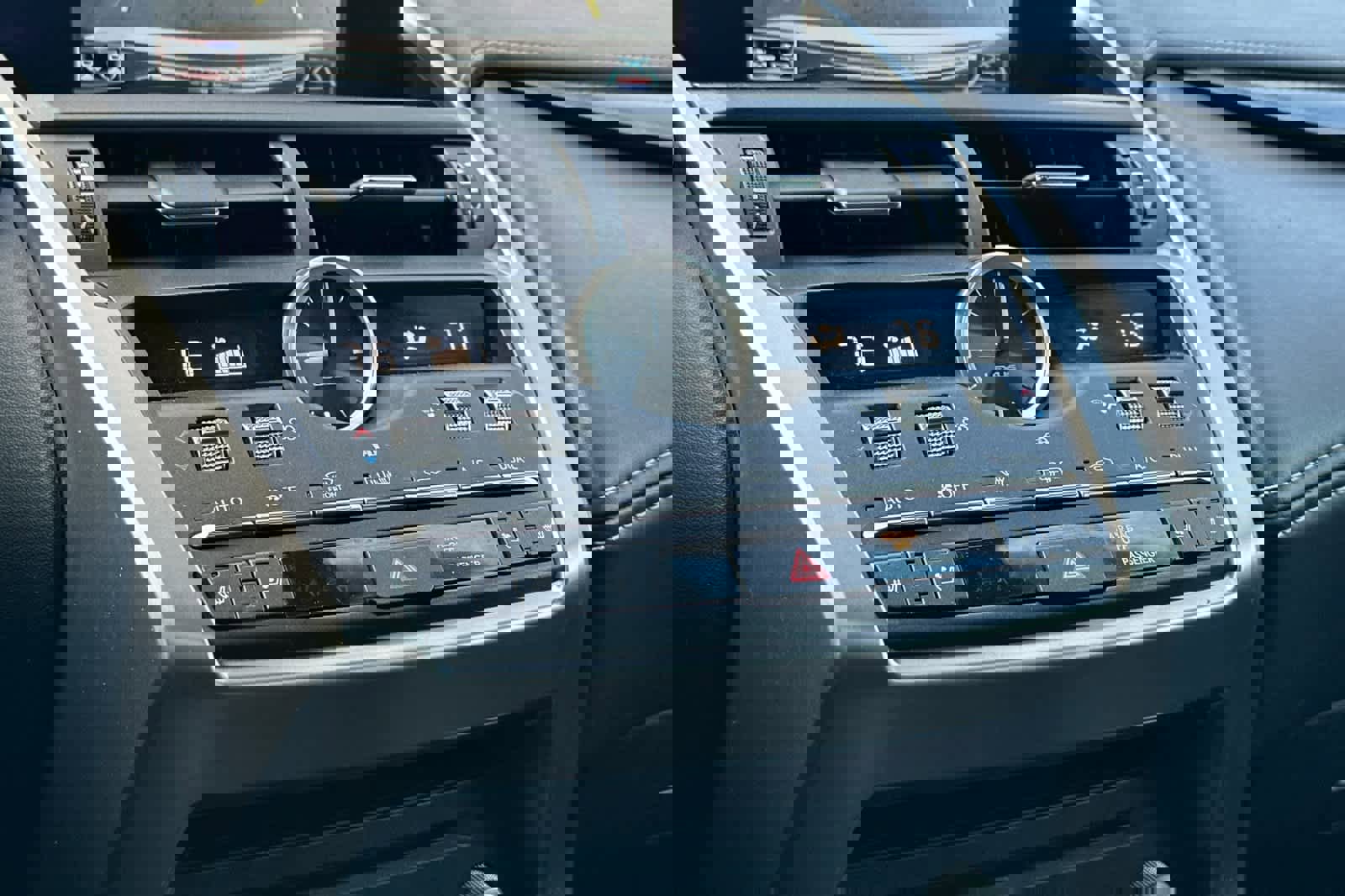 Used 2018 Lexus NX 300h AWD image 22