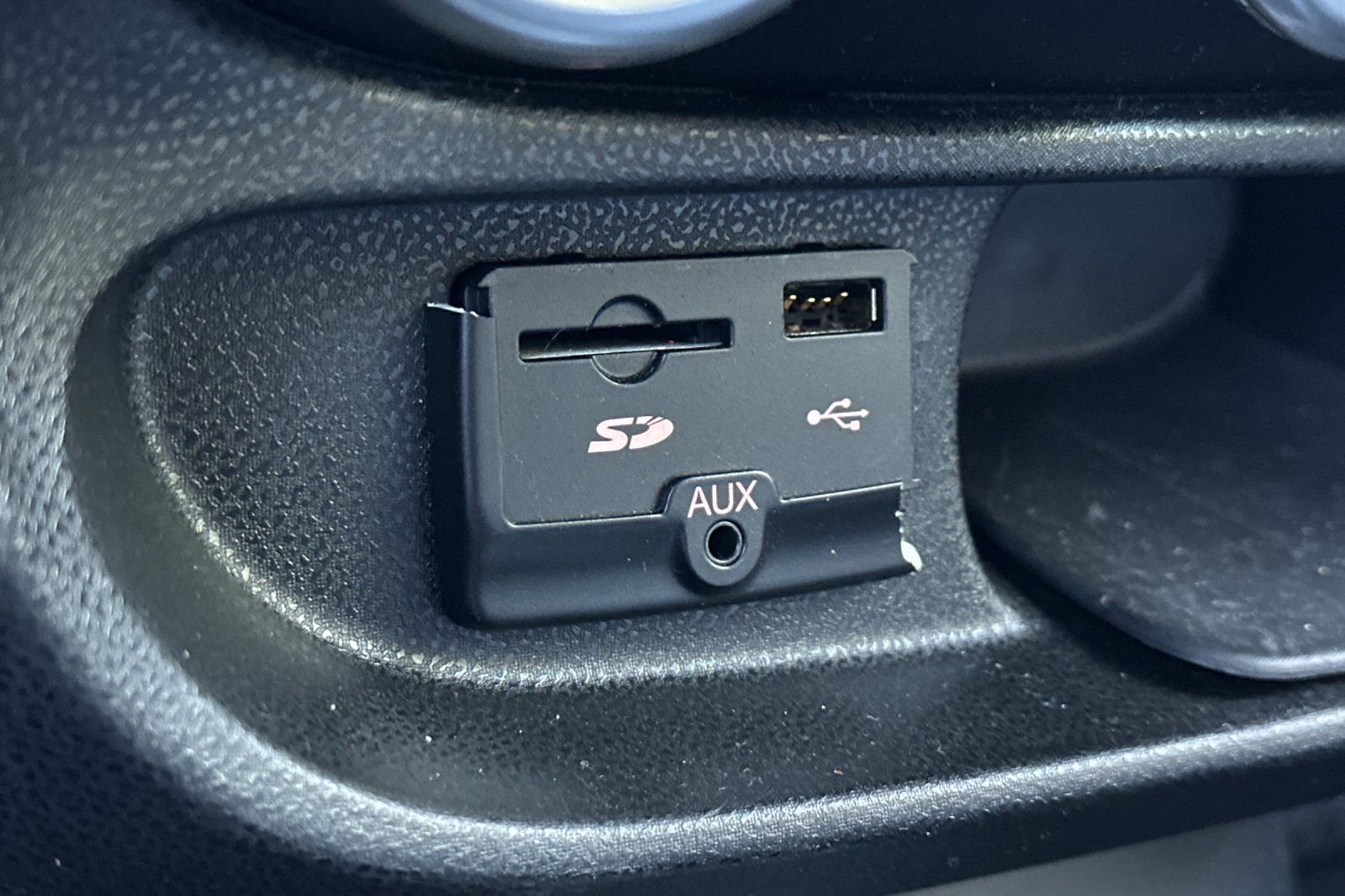 Used 2014 FIAT 500L Easy image 31