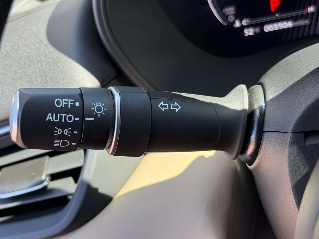 Certified 2025 Acura TLX w/ Technology Package FWD image 26