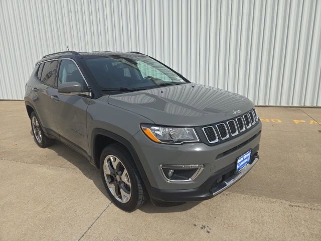Used 2021 Jeep Compass Limited image 3