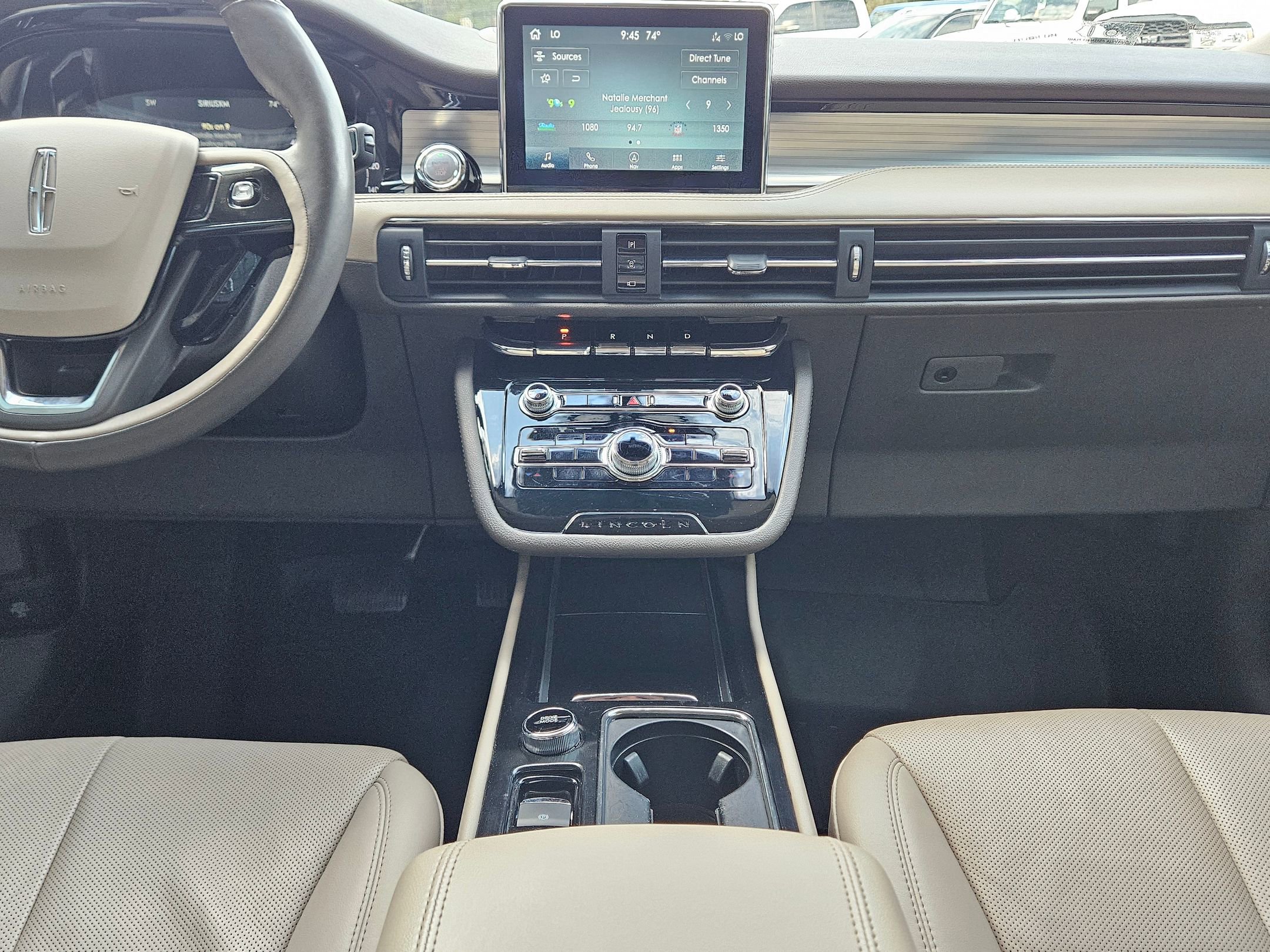 Used 2022 Lincoln Corsair FWD w/ Premium Package image 10