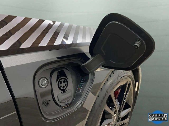 Used 2023 Audi RS e-tron GT image 93