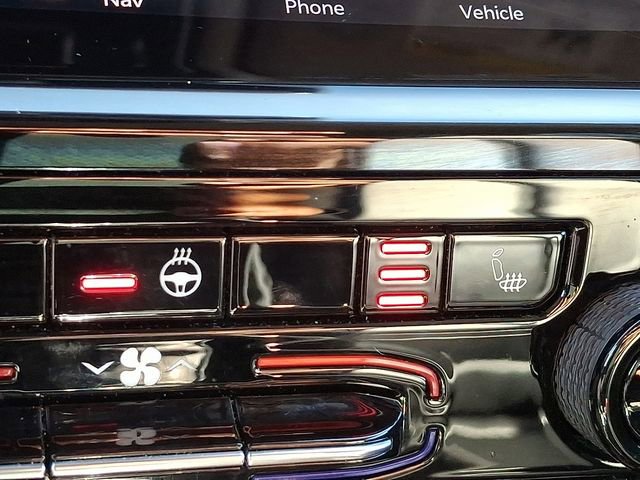 Used 2021 Jeep Grand Cherokee L Limited image 27