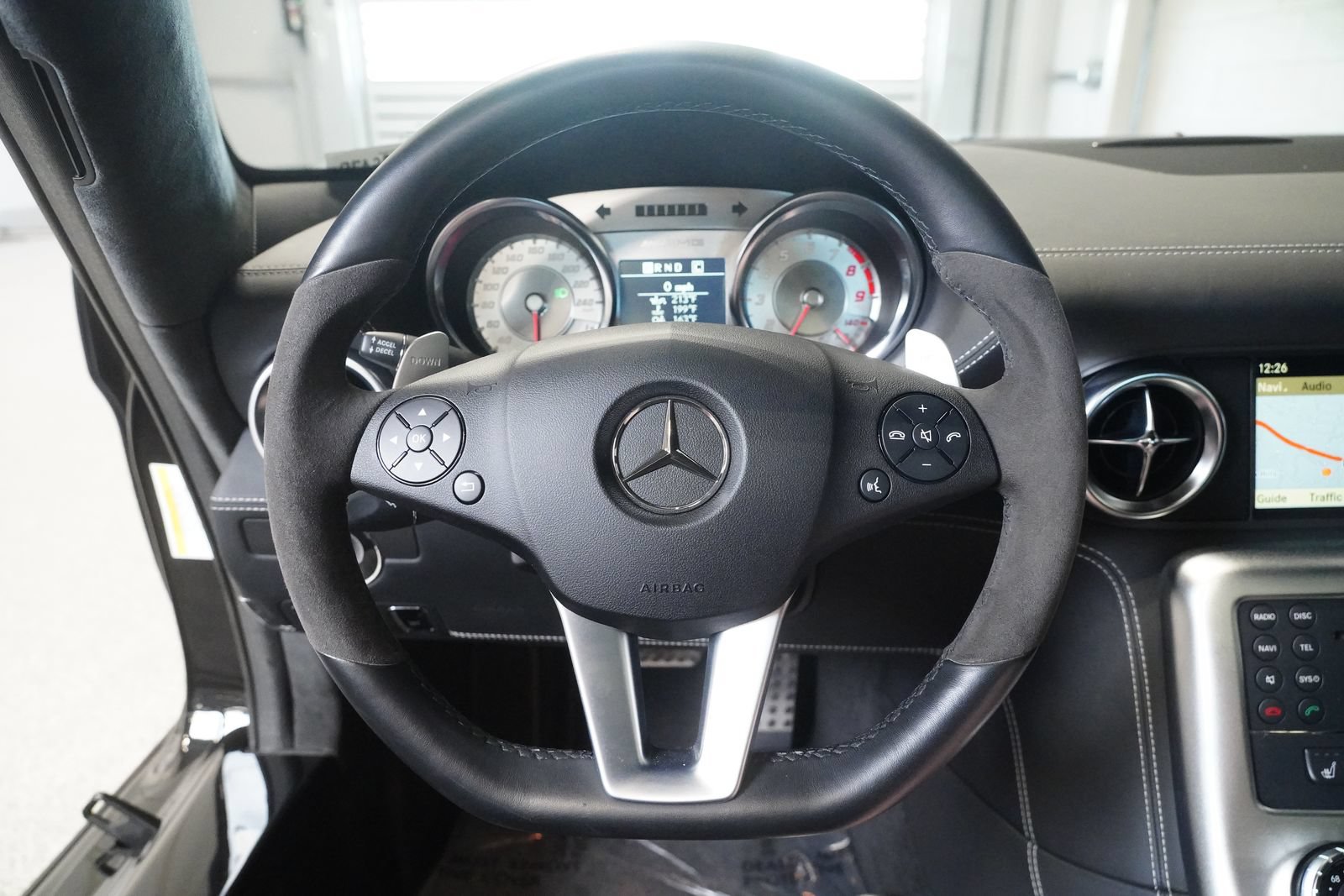 Used 2011 Mercedes-Benz SLS AMG Coupe image 17