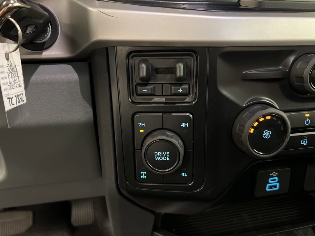 New 2026 Ford F350 XL w/ XL Chrome Package image 13