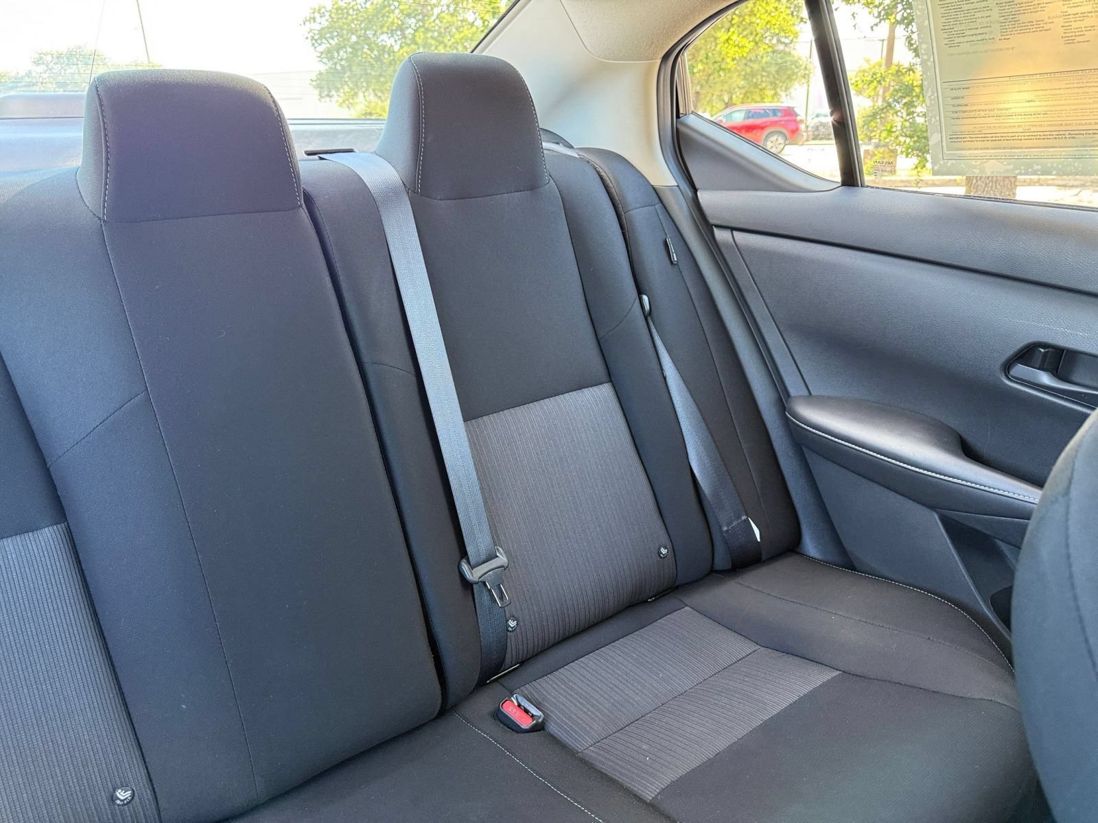 Used 2025 Nissan Sentra SV FWD image 37
