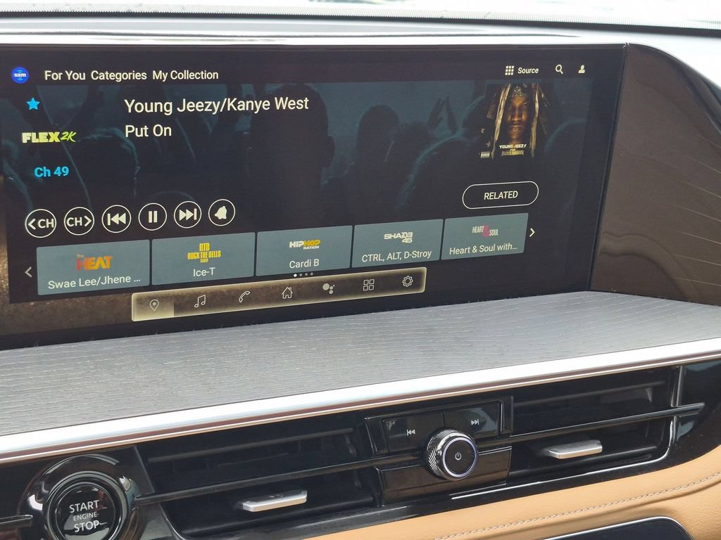 Used 2025 INFINITI QX80 Sensory AWD/4WD image 18