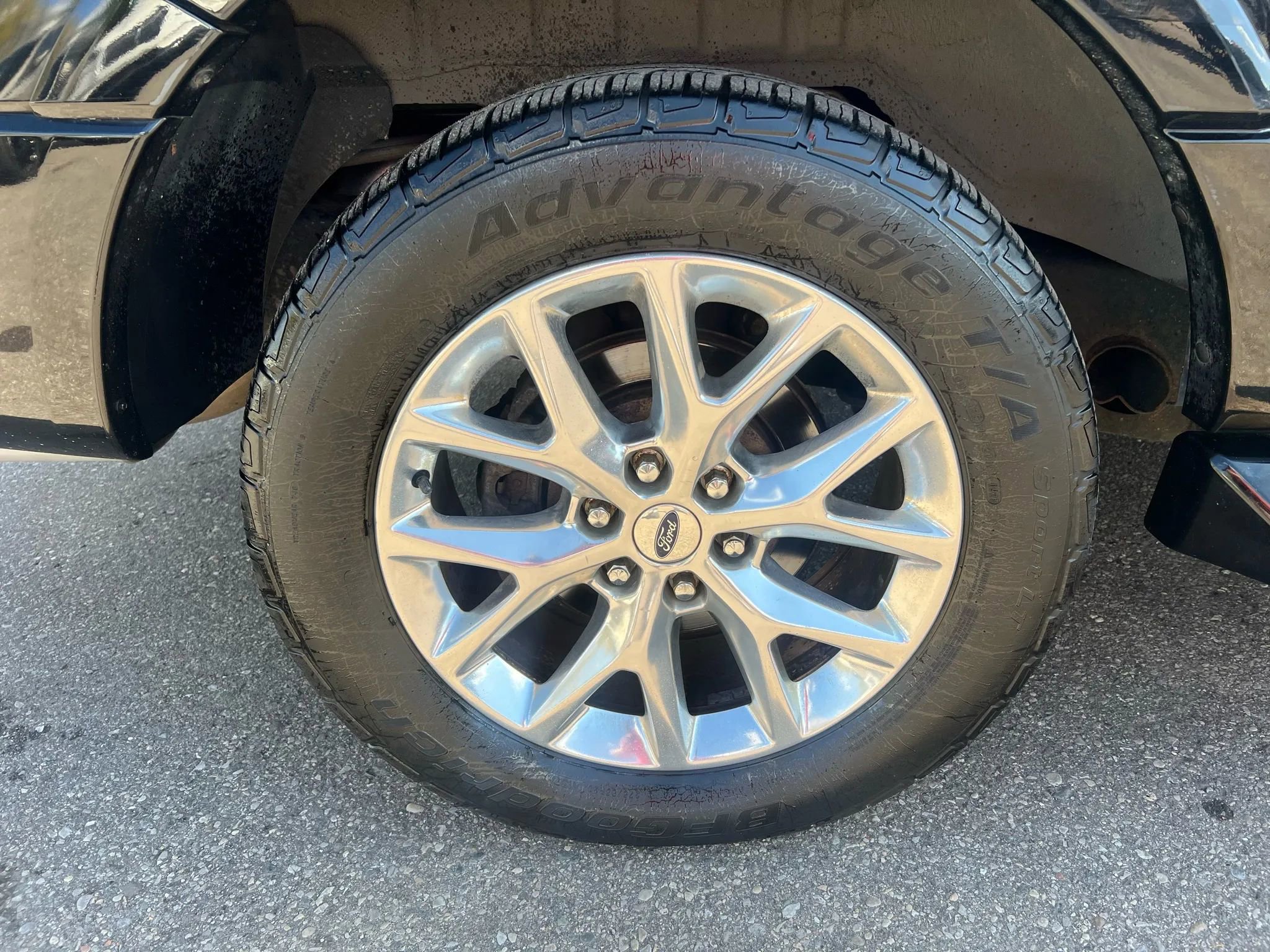 Used 2016 Ford Expedition EL Limited image 11