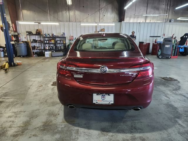 Used 2016 Buick Regal Premium w/ Driver Confidence Package #2 FWD image 3