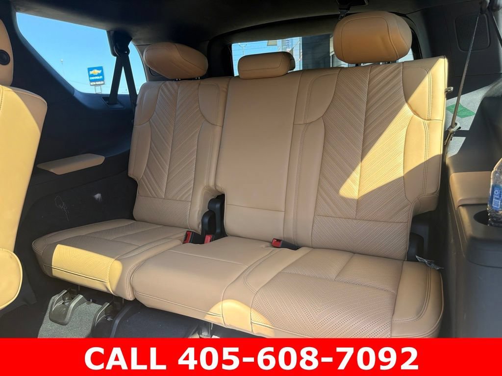 Used 2026 Cadillac Escalade IQL Sport 2 AWD/4WD image 5