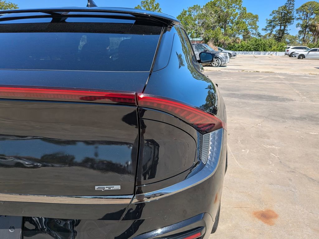 Certified 2023 Kia EV6 GT-Line w/ GT-Line White Seat Package AWD/4WD image 10