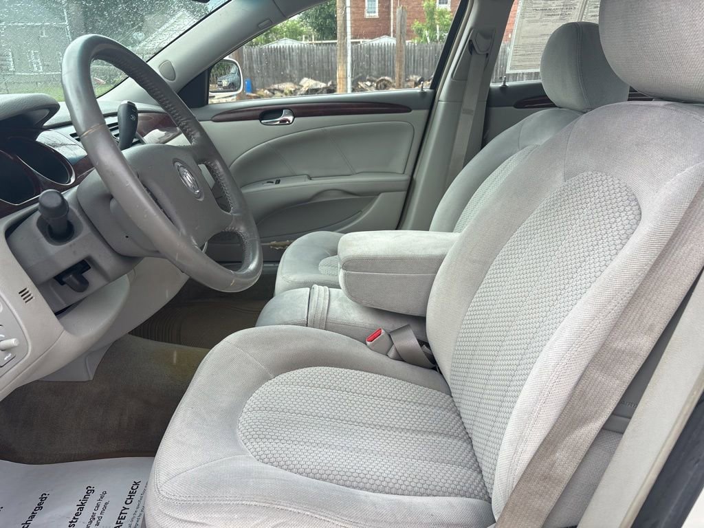 Used 2009 Buick Lucerne CX FWD image 18