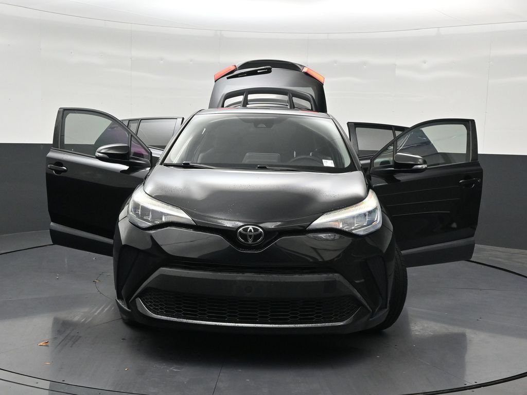 Used 2021 Toyota C-HR LE FWD image 41
