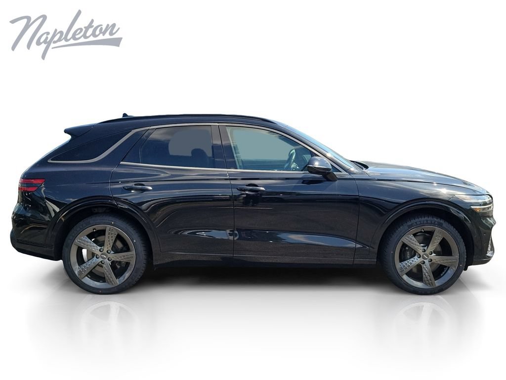 Used 2023 Genesis GV70 3.5T Sport w/ Sport Prestige Package AWD/4WD image 6