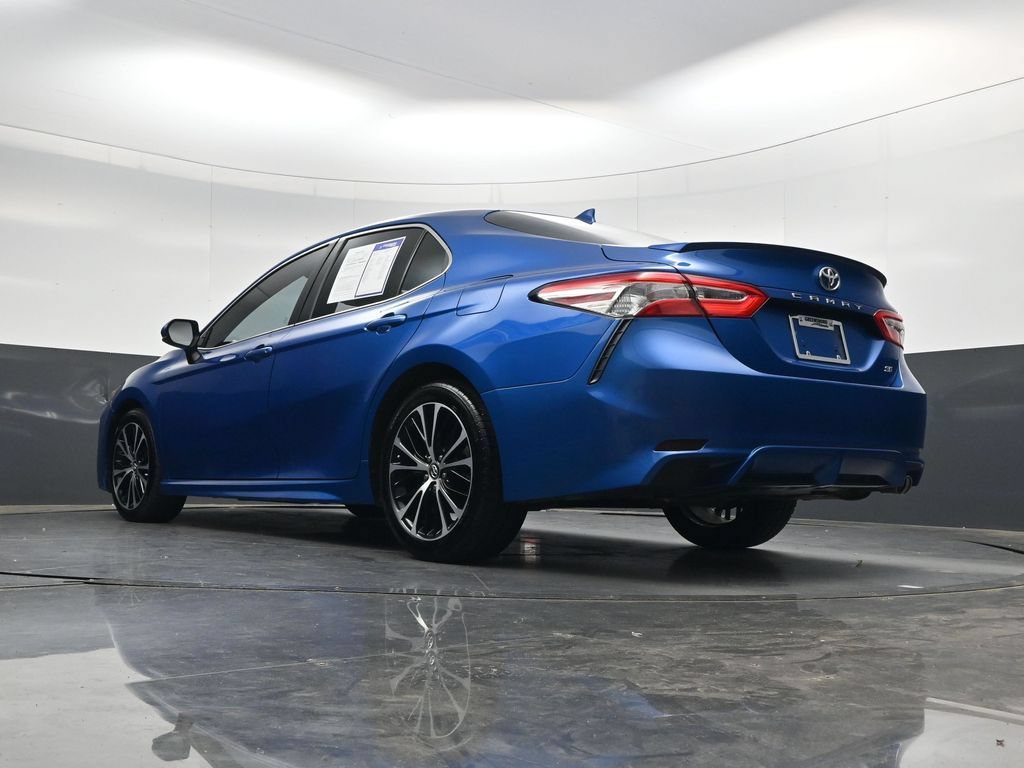 Used 2020 Toyota Camry SE FWD image 35