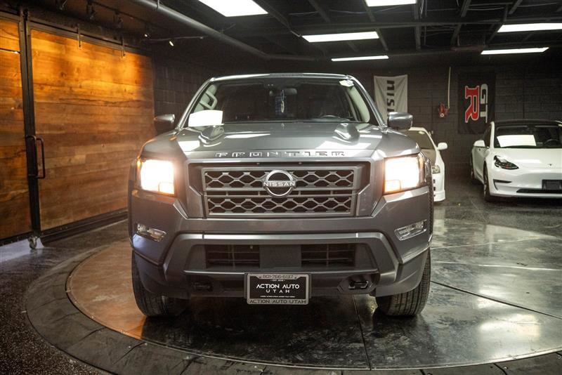 Used 2023 Nissan Frontier SV w/ SV Convenience Package image 4
