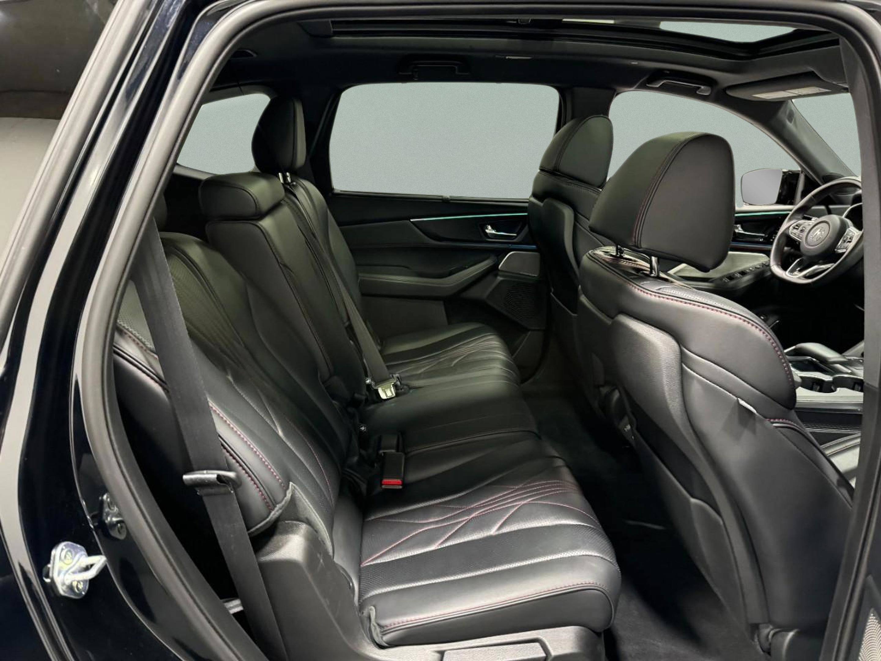 Used 2024 Acura MDX Type S image 11