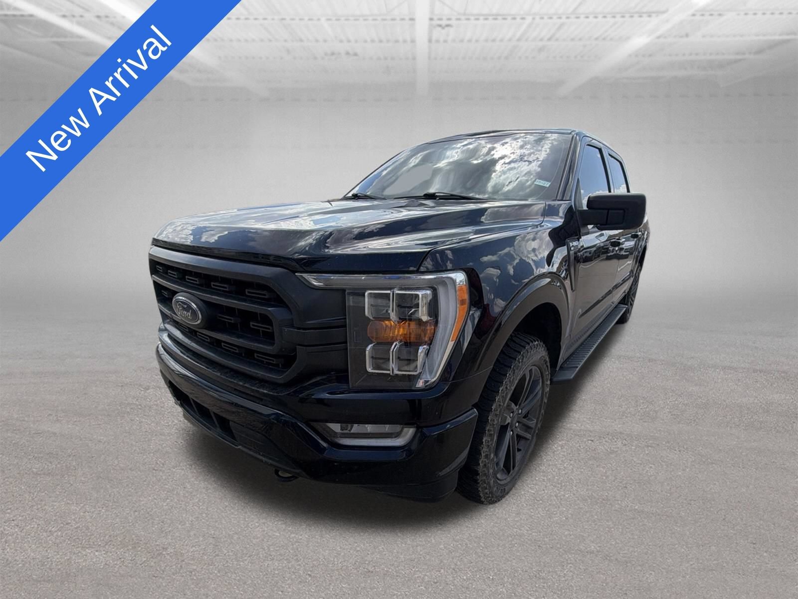 Used 2021 Ford F150 XLT w/ Equipment Group 302A High AWD/4WD image 1