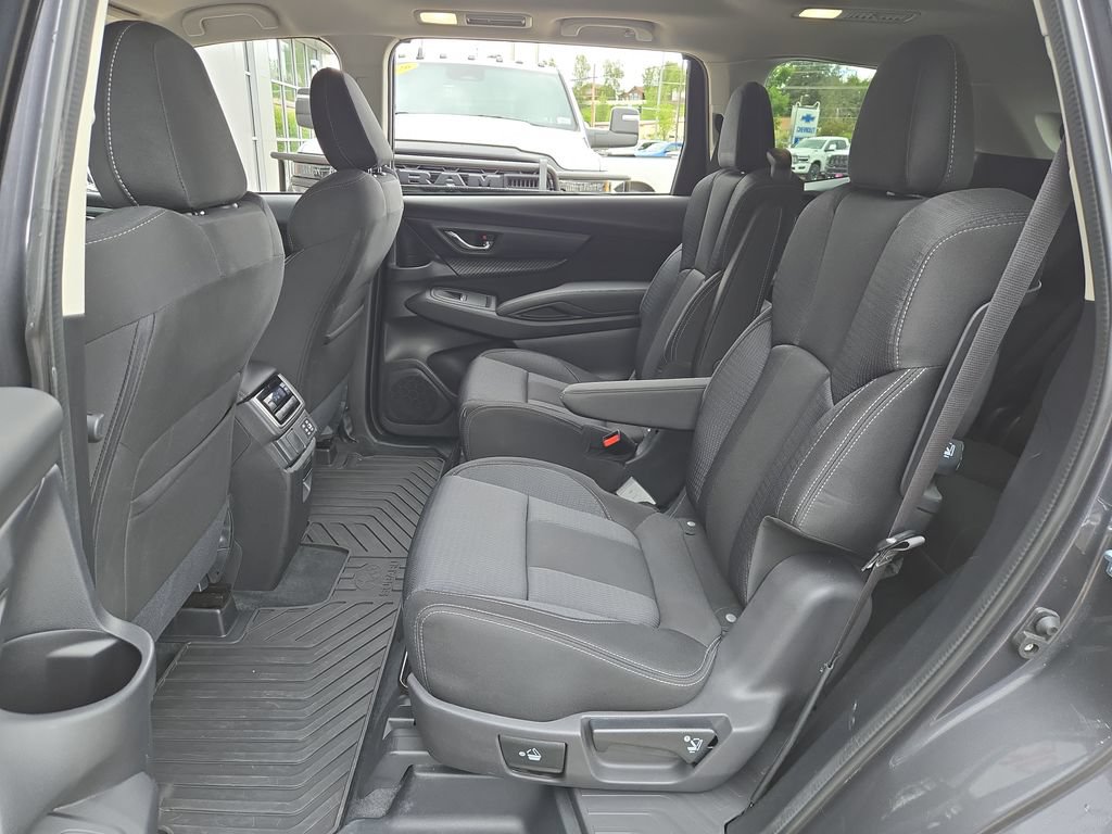 Used 2025 Subaru Ascent Premium w/ Premium Package AWD/4WD image 15