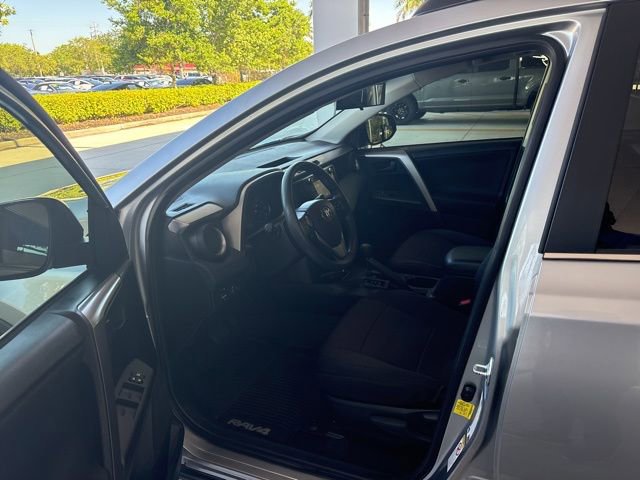Used 2018 Toyota RAV4 LE w/ All Weather Liner Package FWD image 9