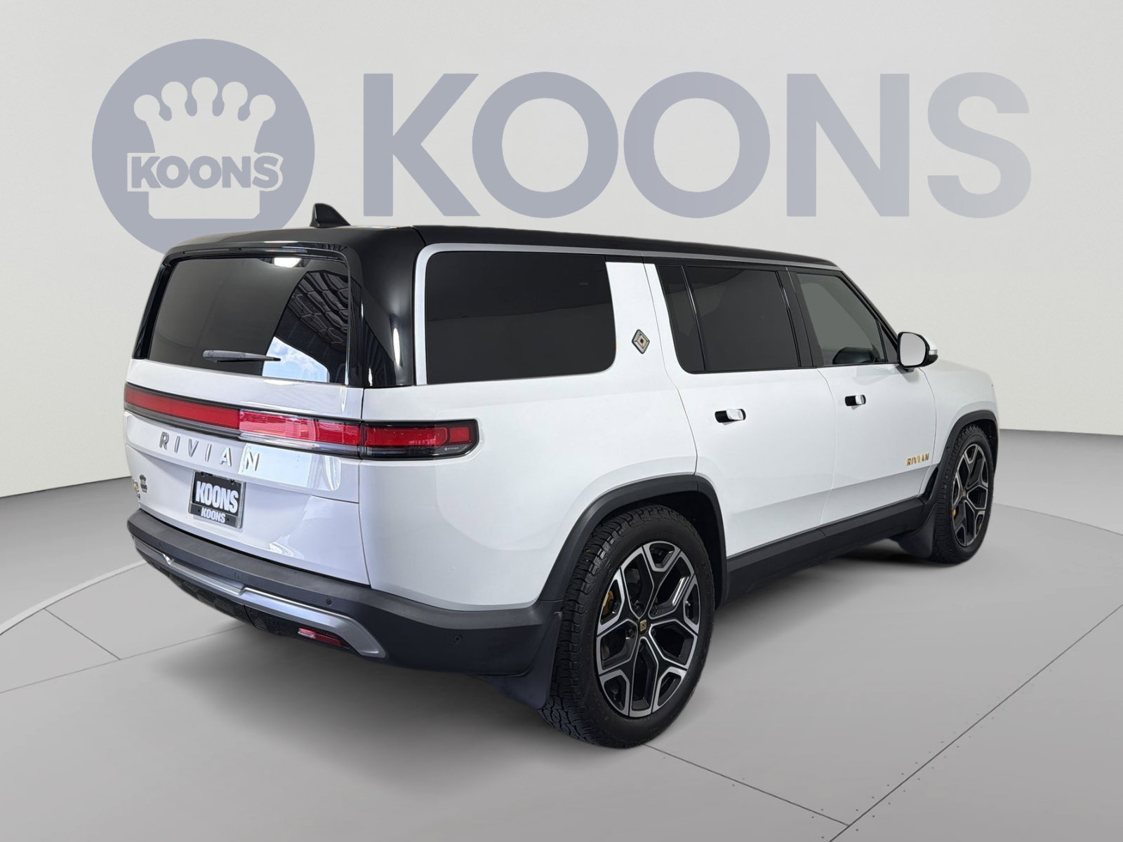 Used 2022 Rivian R1S Launch Edition AWD/4WD image 7