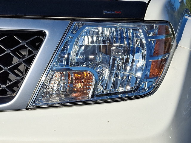 Used 2019 Nissan Frontier PRO-4X w/ Pro-4x Luxury Package AWD/4WD image 9