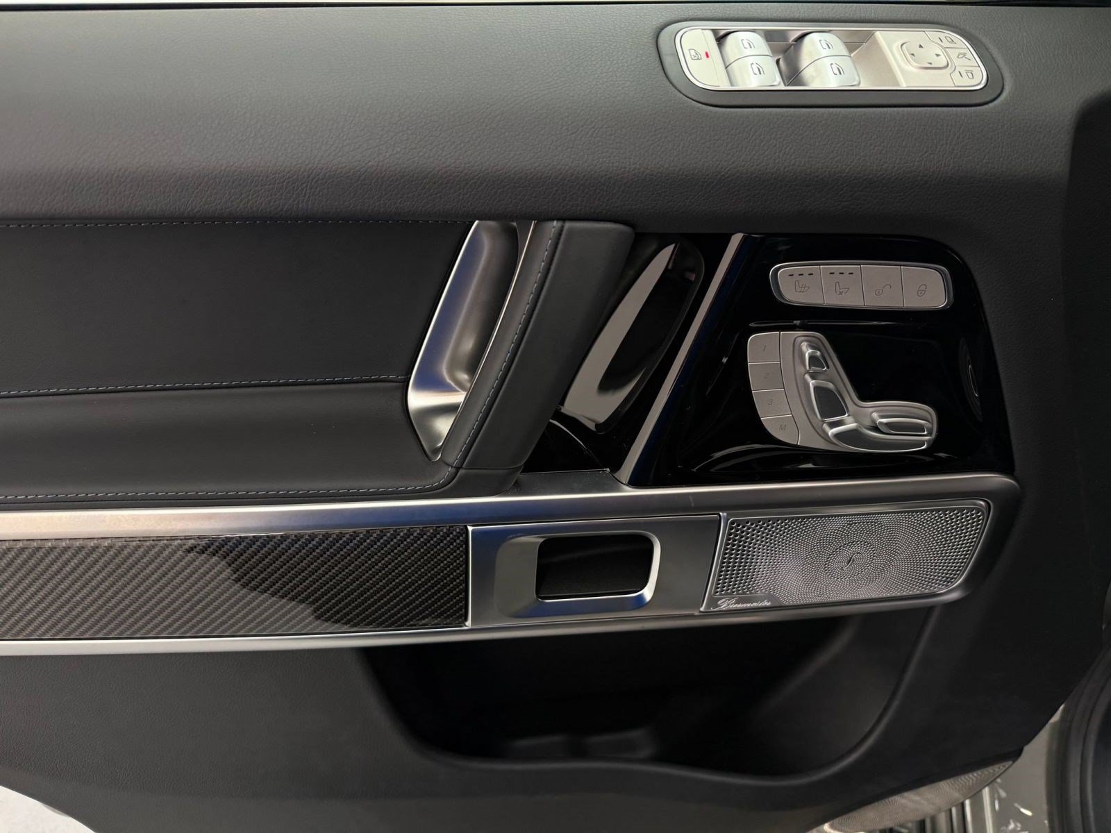 New 2027 Mercedes-Benz G 580 e image 11