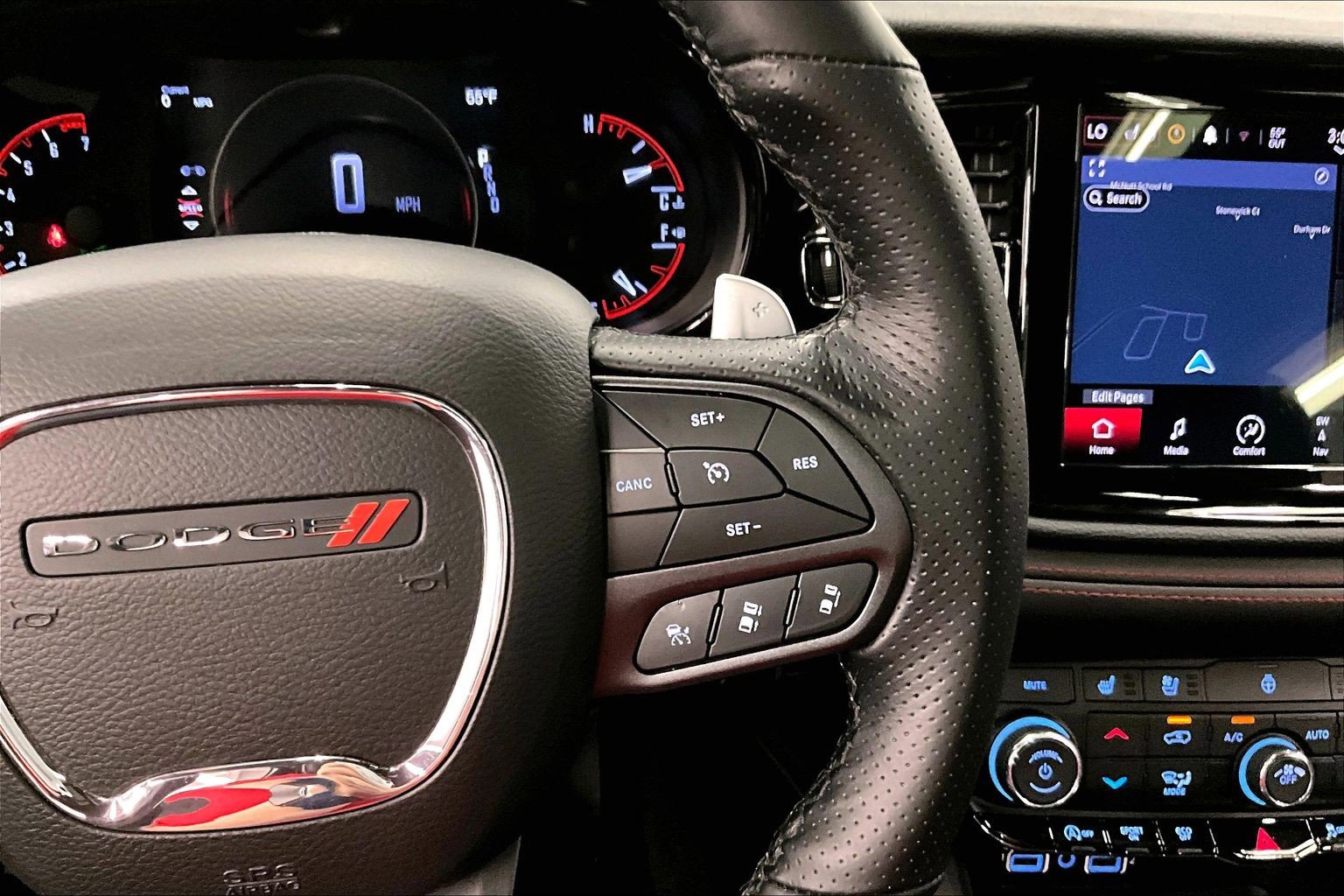 Used 2024 Dodge Durango GT AWD/4WD image 28