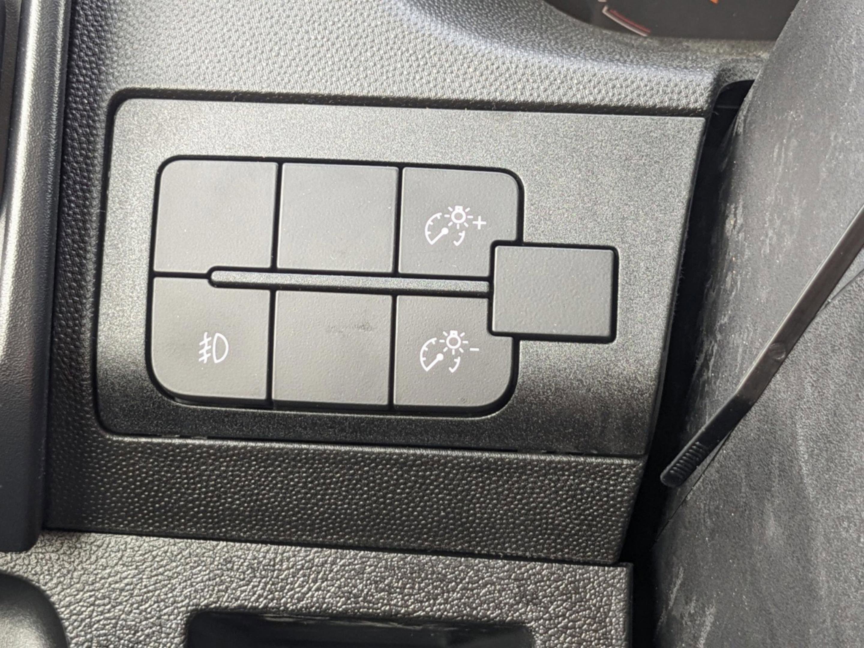 New 2024 RAM ProMaster 3500 w/ Safety Group image 31